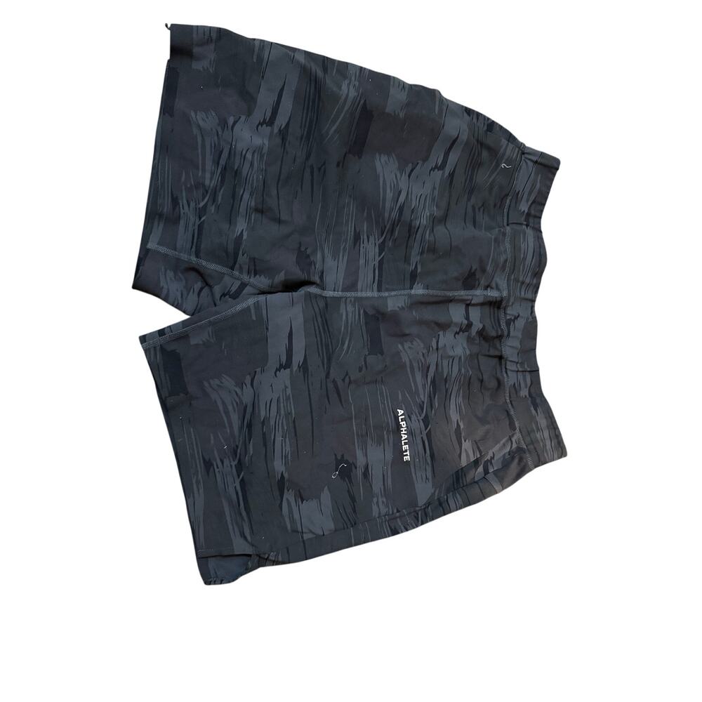 Alphalete Shorts Mens XL Black Gray Camo 6 Inch Lounge Lifting Active Pro
